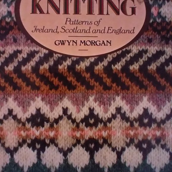 4 books KNITTING PATTERNS traditional felting victorian reversible - Picture 2 of 4